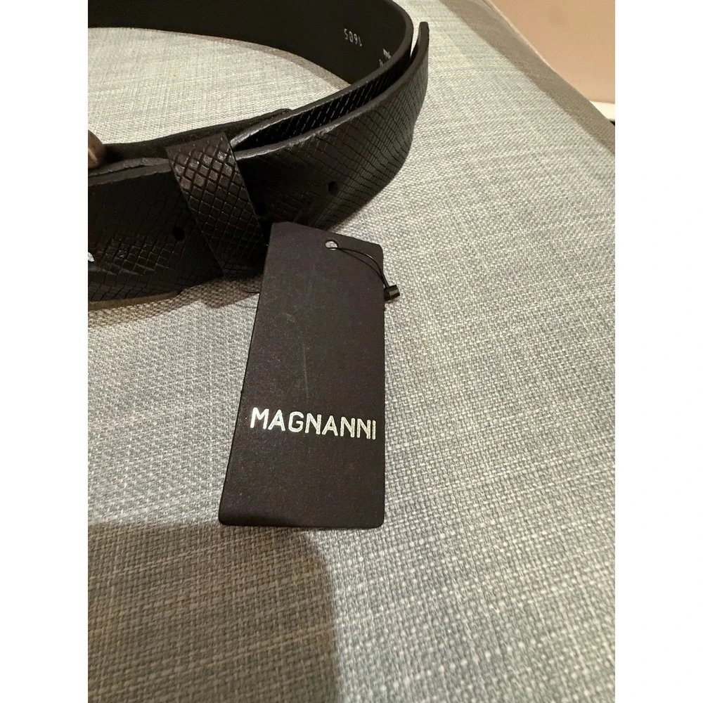 Magnanni Wayne Relax Black Leather Textured Diamond Pattern Belt 34 MSRP $134
